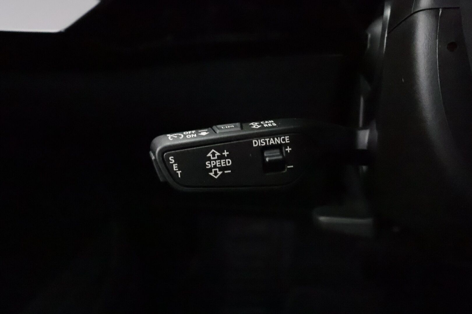 AUDI E-TRON 2023 Sportback Advanced 55 quattro * B&O / ACC / Matrix / P.Kamera / Sportpenkit / Kaistavahti / Navi / Digimittaristo * - Merkkihuollot / Akku kuntotarkastettu / Kahdet renkaat aluvanteilla / 2x Latauskaapelit