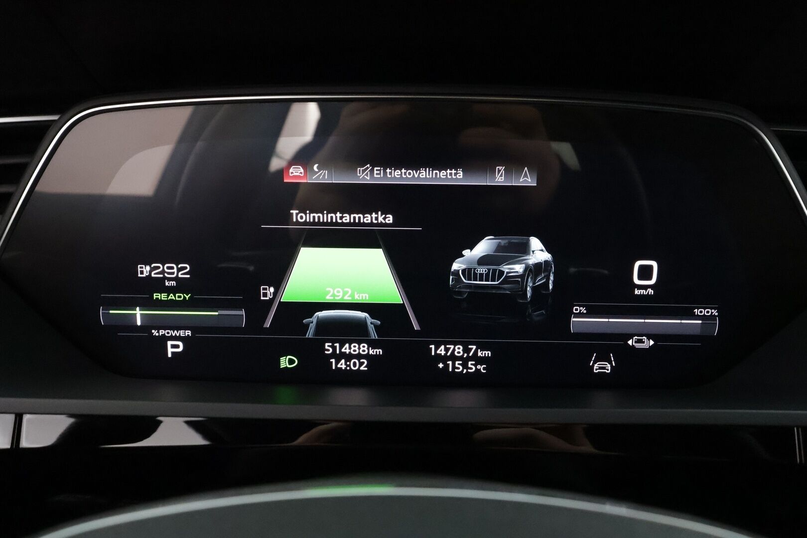 AUDI E-TRON 2023 Sportback Advanced 55 quattro * B&O / ACC / Matrix / P.Kamera / Sportpenkit / Kaistavahti / Navi / Digimittaristo * - Merkkihuollot / Akku kuntotarkastettu / Kahdet renkaat aluvanteilla / 2x Latauskaapelit