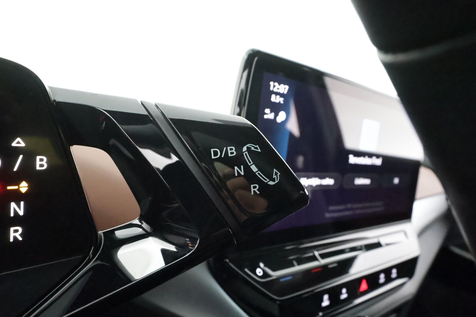 VOLKSWAGEN ID.5 2023 Pro Performance 150 kW * ILP / ACC / Matrix-LED / P.Kamera / Navi / Kaistavahti / Keyless * - 2x Latauskaapelit - HULLUT AVAJAISHULINAT KORKOTARJOUS 3,29 %