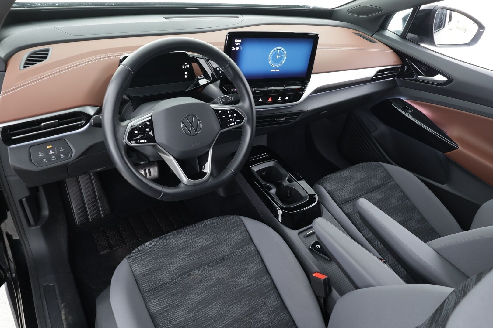 VOLKSWAGEN ID.5 2023 Pro Performance 150 kW * ILP / ACC / Matrix-LED / P.Kamera / Navi / Kaistavahti / Keyless * - 2x Latauskaapelit - HULLUT AVAJAISHULINAT KORKOTARJOUS 3,29 %