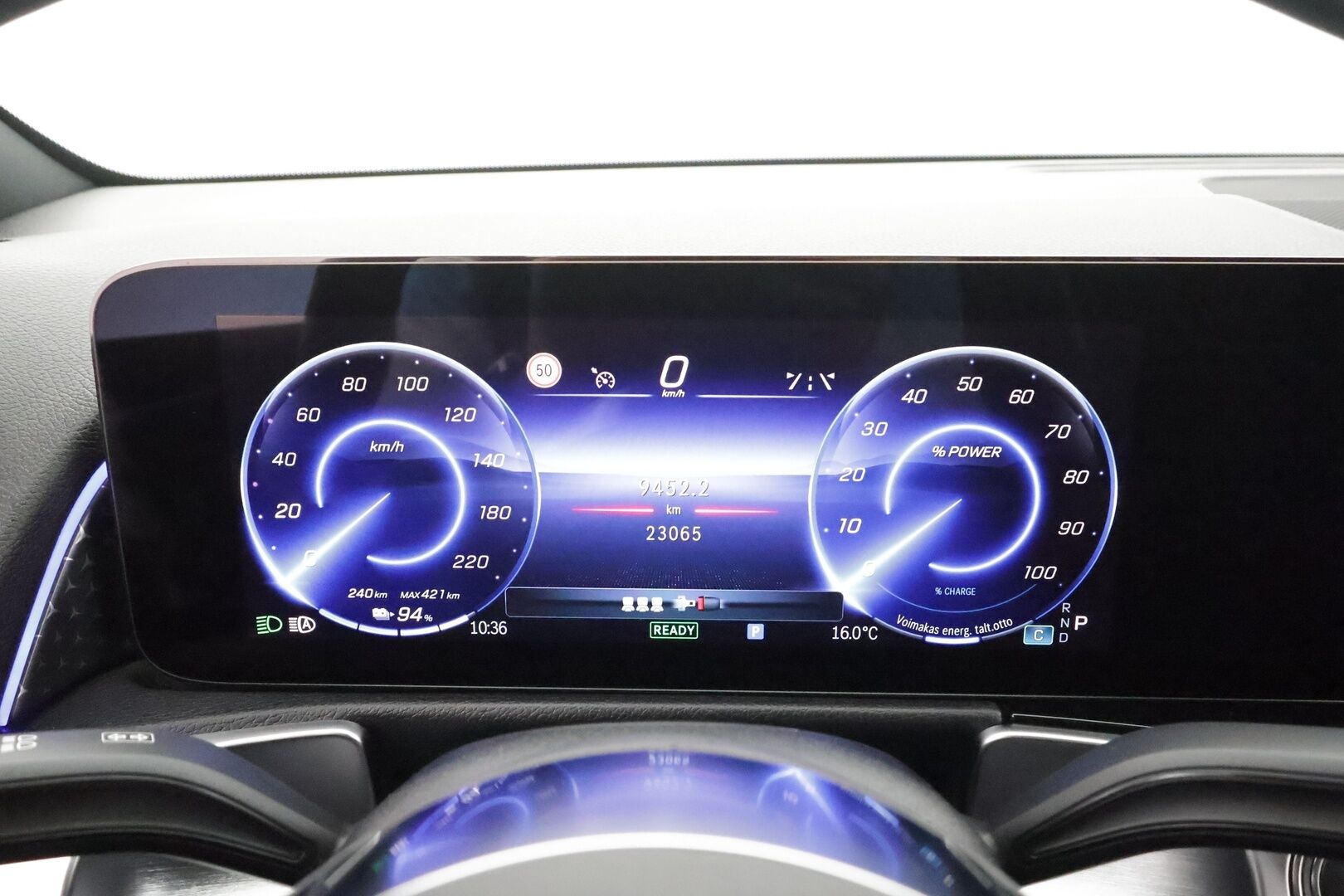 MERCEDES-BENZ EQB 2024 300 4MATIC Progressive * Vakkari / P.kamera / Widescreen / Akuston esilämmitys / Puolinahat / Navi / Ratinlämmitin * - Facelift / Merkkihuollettu - HULLUT AVAJAISHULINAT KORKOTARJOUS 3,29 %