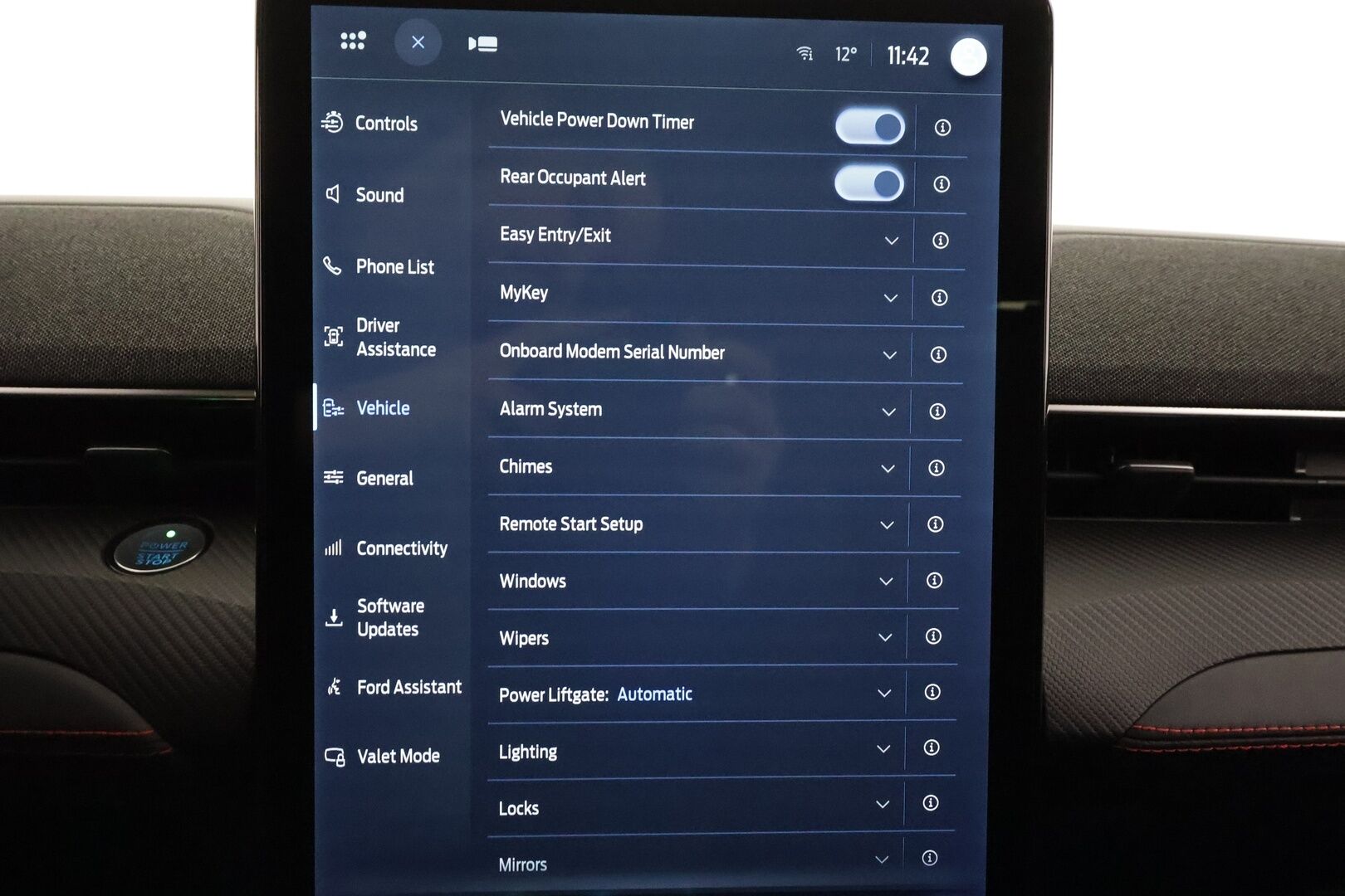 FORD MUSTANG MACH-E 2022 269 AWD * ACC / LED / 360 / Lasikatto / Muistipenkki / B&O / Keyless * - Merkkihuollot - HULLUT AVAJAISHULINAT KORKOTARJOUS 3,29 %