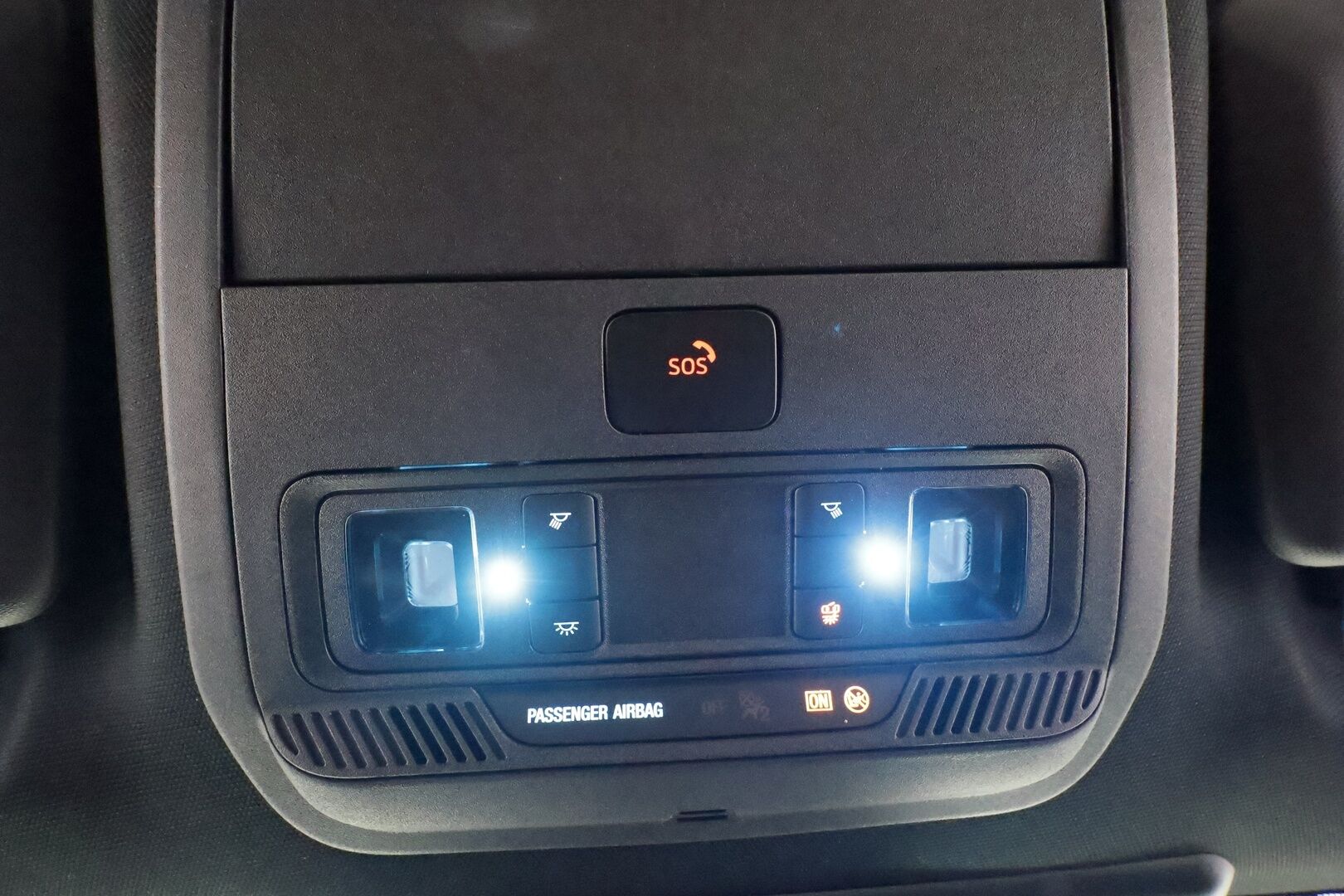 FORD MUSTANG MACH-E 2022 269 AWD * ACC / LED / 360 / Lasikatto / Muistipenkki / B&O / Keyless * - Merkkihuollot - HULLUT AVAJAISHULINAT KORKOTARJOUS 3,29 %