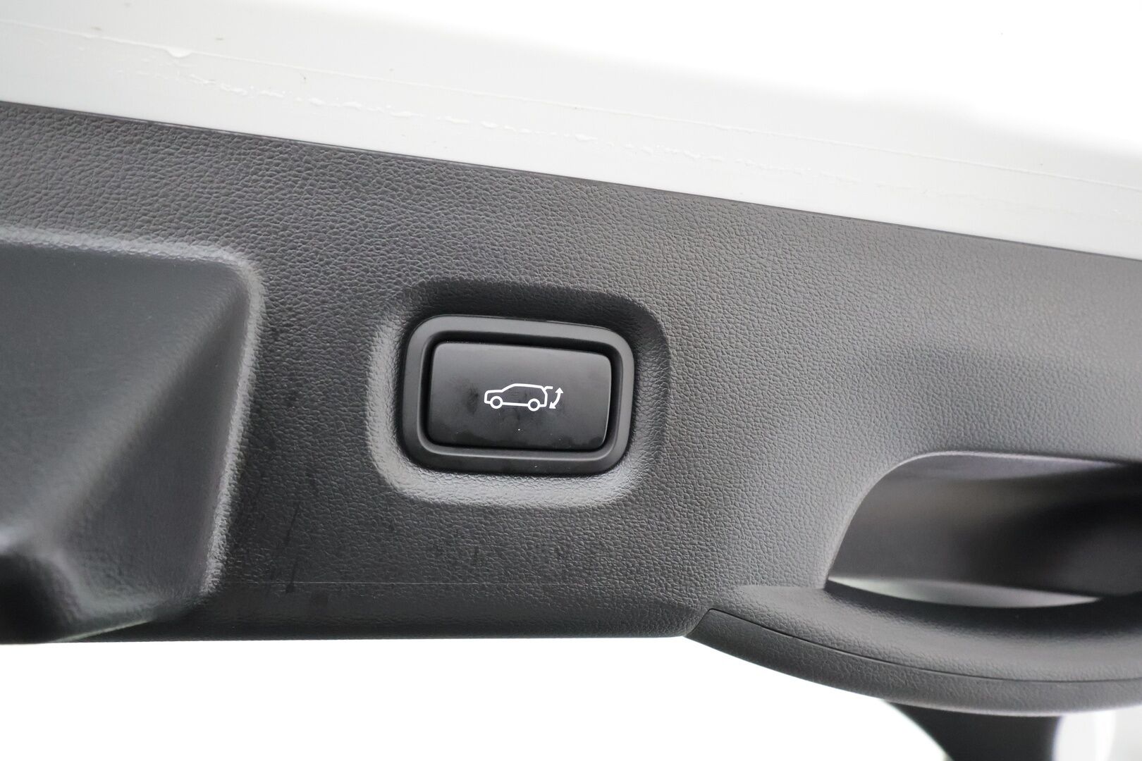 Hyundai IONIQ 5 2023 77 kWh 229 hv Premium * ACC / P.kamera / ILP / LED / Navi / Keyless / Sähköluukku / Sähköpenkki * - Merkkihuollettu