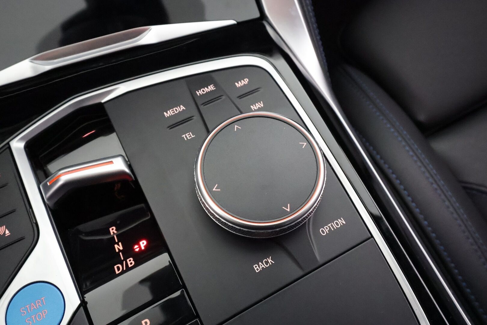 BMW i4 2024 M50 Fully Charged - | ACC | Lisälämmitin | Koukku | Laser Light LED | H/K | P.Kamera | Muistipenkki | Widescreen | Kahdet Renkaat | Merkkihuollettu |