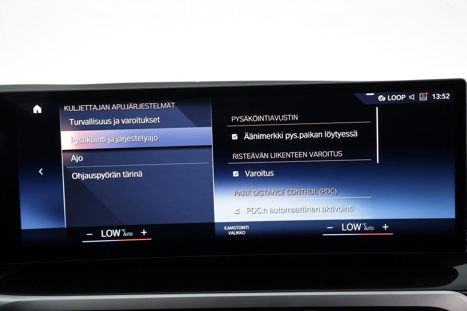 BMW i4 2024 M50 Fully Charged - | ACC | Lisälämmitin | Koukku | Laser Light LED | H/K | P.Kamera | Muistipenkki | Widescreen | Kahdet Renkaat | Merkkihuollettu |