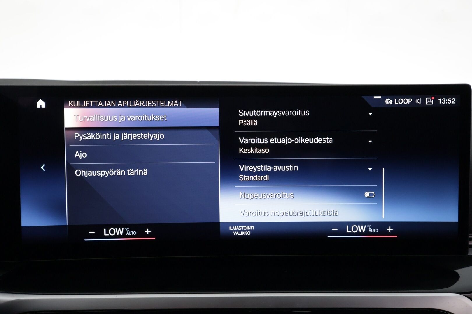 BMW i4 2024 M50 Fully Charged - | ACC | Lisälämmitin | Koukku | Laser Light LED | H/K | P.Kamera | Muistipenkki | Widescreen | Kahdet Renkaat | Merkkihuollettu |