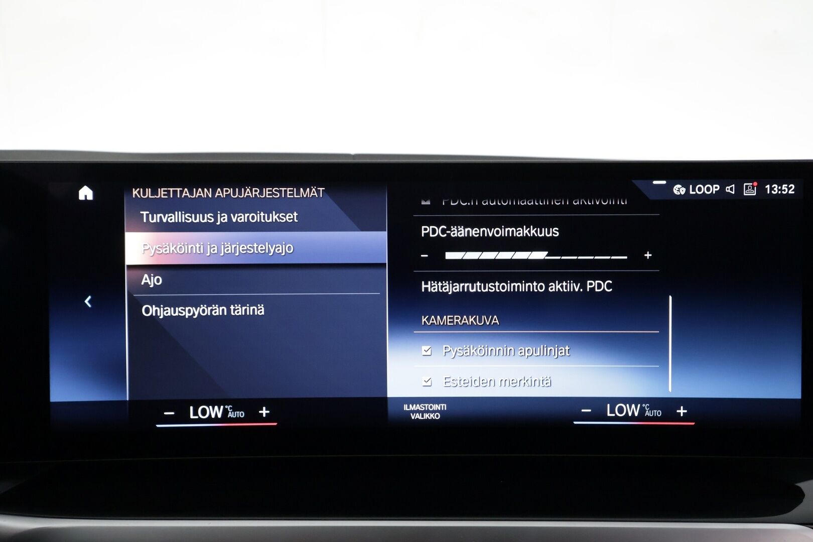 BMW i4 2024 M50 Fully Charged - | ACC | Lisälämmitin | Koukku | Laser Light LED | H/K | P.Kamera | Muistipenkki | Widescreen | Kahdet Renkaat | Merkkihuollettu |