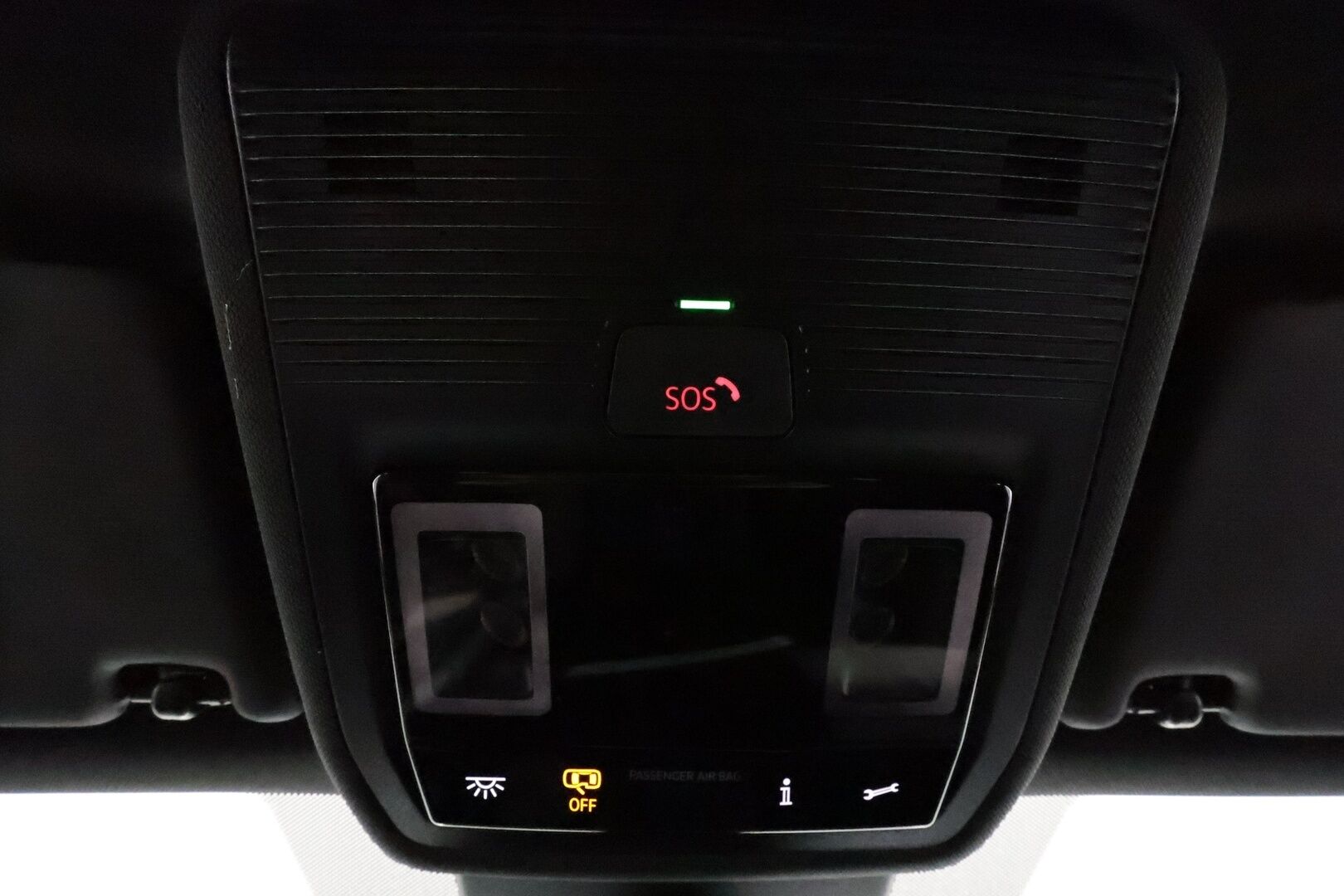 Cupra Leon Sportstourer 2024 VZ 1,4 PHEV 180 kW e-HYBRID DSG **ACC / LED / P.Kamera / Koukku / Navi / Kaistavahti / KeylessGO** - 3,99 % KORKOTARJOUS TÄHÄN AUTOON 14.9. ASTI! - 2x Latauskaapelit / Kahdet Renkaat / Merkkihuollettu!
