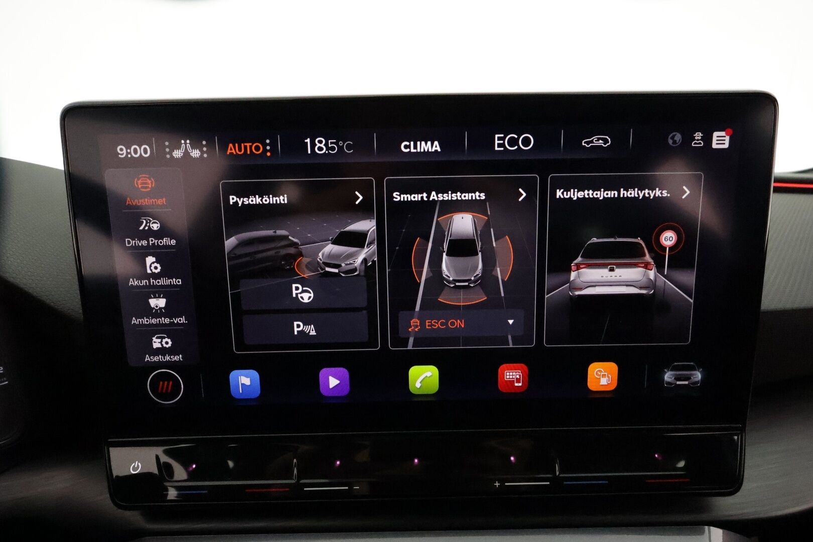 Cupra Leon Sportstourer 2024 VZ 1,4 PHEV 180 kW e-HYBRID DSG **ACC / LED / P.Kamera / Koukku / Navi / Kaistavahti / KeylessGO** - 3,99 % KORKOTARJOUS TÄHÄN AUTOON 14.9. ASTI! - 2x Latauskaapelit / Kahdet Renkaat / Merkkihuollettu!