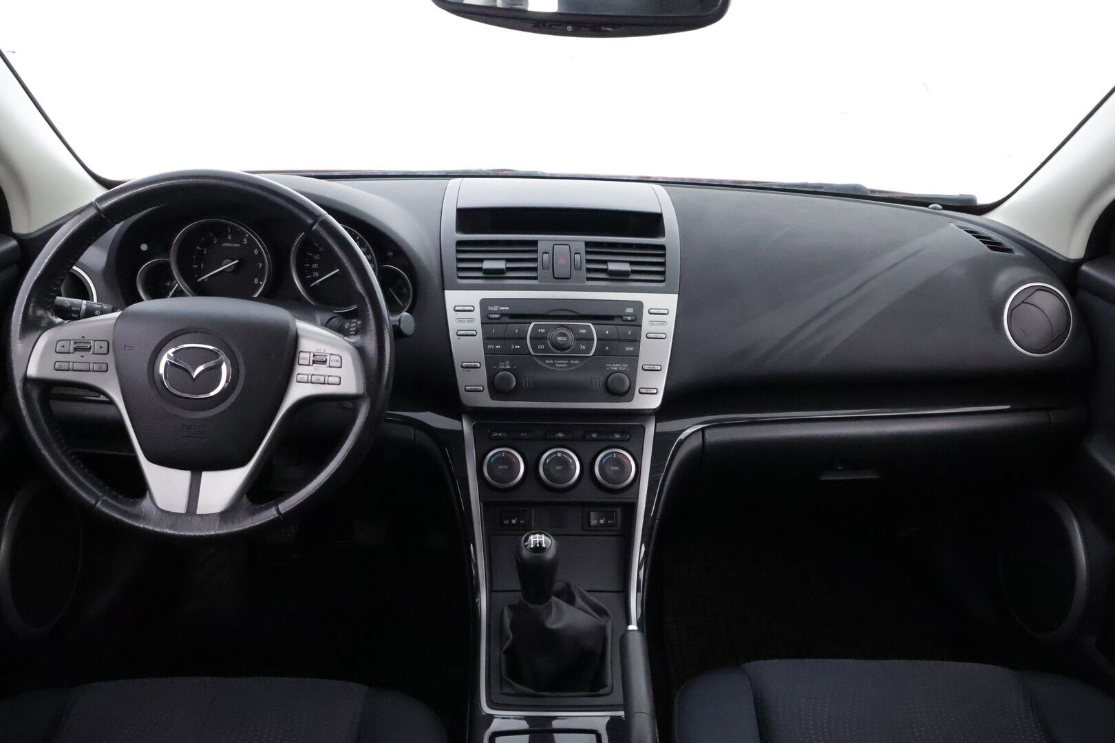 Mazda 6 2010 Sport Wagon 1,8 Elegance Business 5MT 5ov WB2 - YritysOutlet - Myydään vain yrityksille - – Tämä auto myydään YritysOutlet -valikoimasta vain yritykselle
