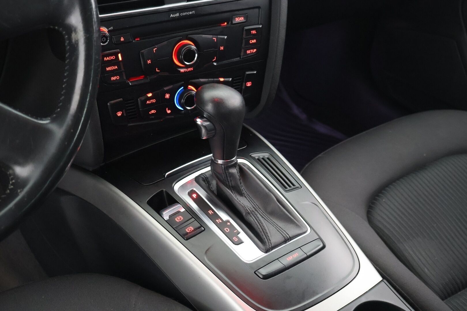 Audi A4 2009 Avant 1,8 TFSI 88 kW multitronic Business - YritysOutlet - Myydään vain yrityksille - - – Tämä auto myydään YritysOutlet -valikoimasta vain yritykselle