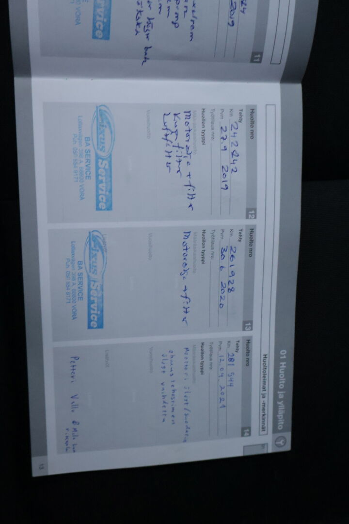 Volvo XC60 2009 2,4D AWD Momentum aut * Webasto / Xenon / Puolnahka / Koukku / Tutkat * - - YritysOutlet - Myydään vain yrityksille / Näyttävä XC60 nyt edullisesti osaavalle! 