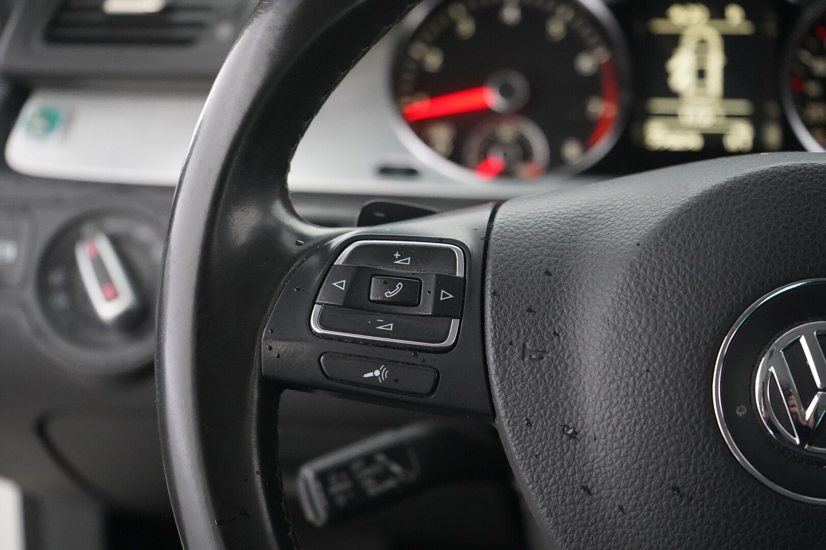 Volkswagen Passat CC 2009 MYYDÄÄN HUUTOKAUPAT.COM - MYYDÄÄÄN HUUTOKAUPAT.COM SIVUSTOLLA! Uusi kytkinpaketti / Suomi-auto / Kahdet hyvät renkaat / Seuraava katsastus 07/2026