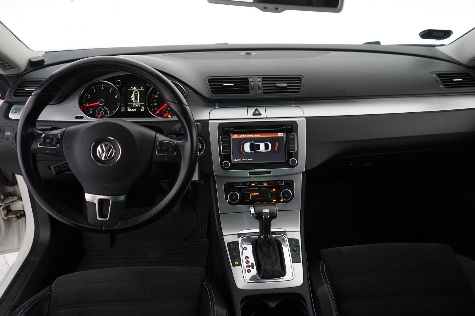 Volkswagen Passat CC 2009 MYYDÄÄN HUUTOKAUPAT.COM - MYYDÄÄÄN HUUTOKAUPAT.COM SIVUSTOLLA! Uusi kytkinpaketti / Suomi-auto / Kahdet hyvät renkaat / Seuraava katsastus 07/2026
