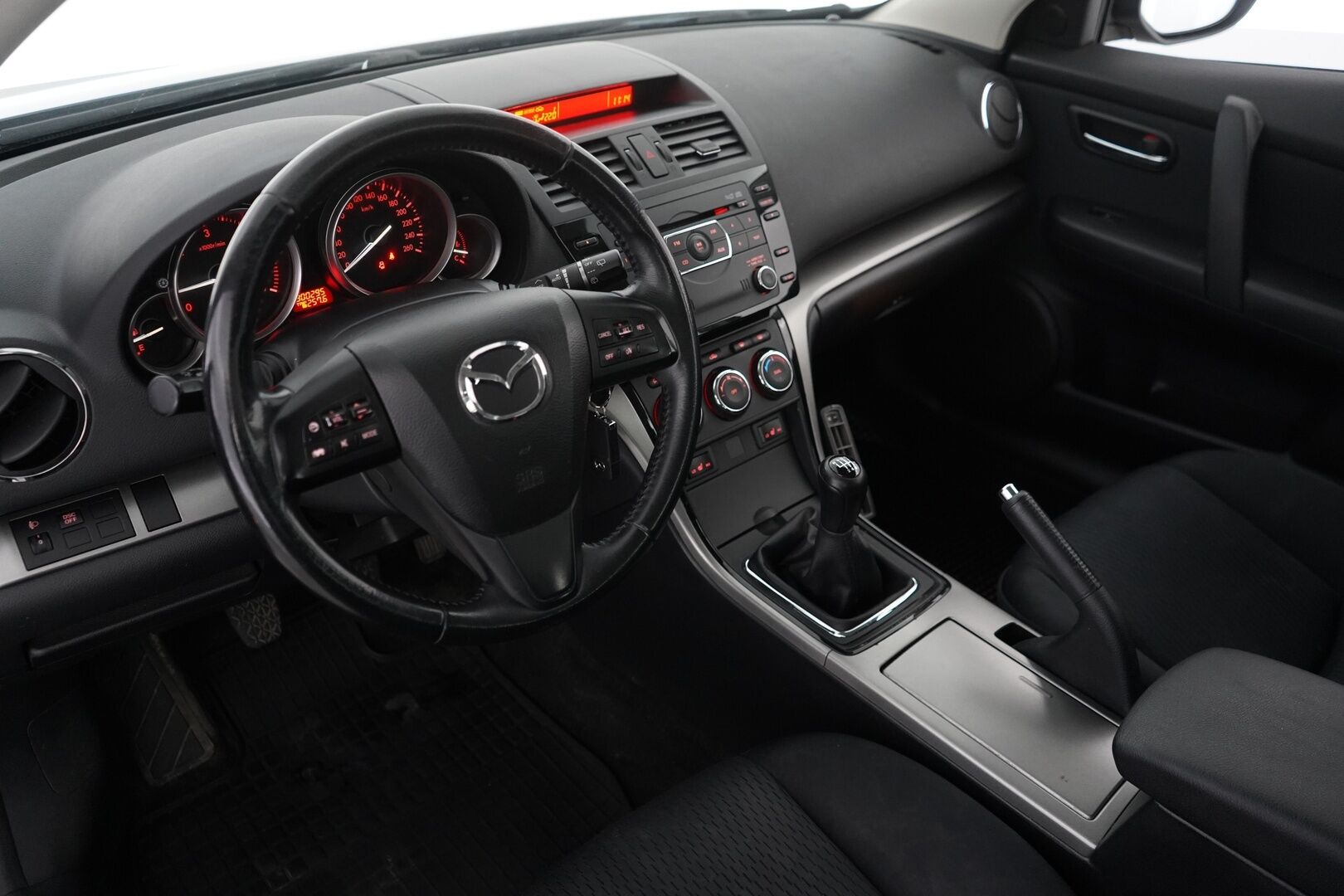 Mazda Mazda6 2011 Sport Wagon 2,2TD MP Touring Business 6MT 5ov *MYYDÄÄN HUUTOKAUPAT.COM*