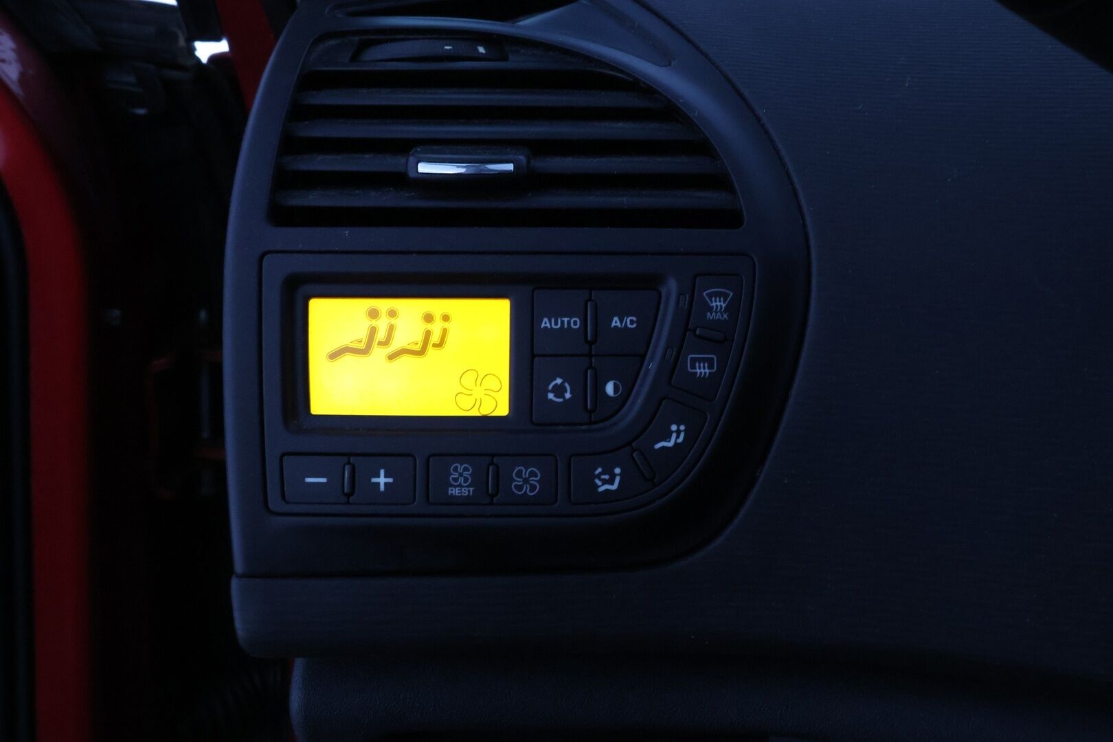 Citroen Grand C4 Picasso 2010 HDi 110 Dynamique Business BMP* - YritysOutlet - Myydään vain yrityksille - – Tämä auto myydään YritysOutlet -valikoimasta vain yritykselle