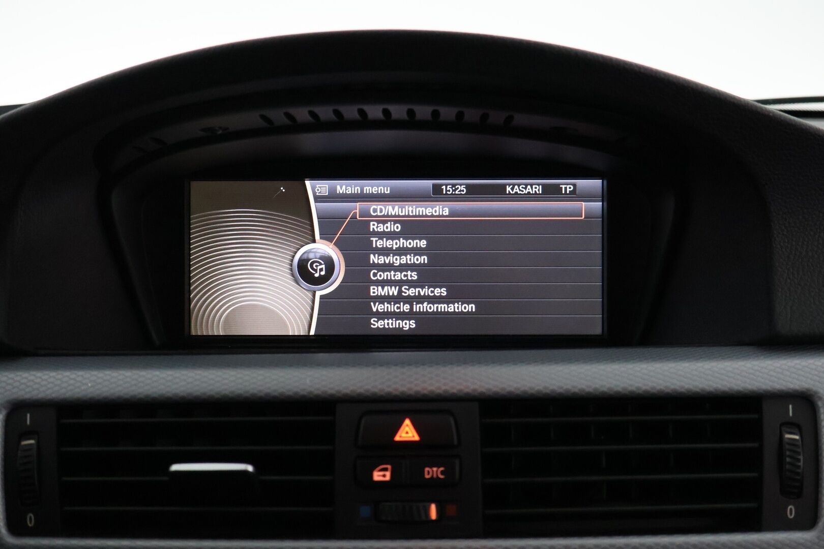 BMW 330 2010 dA X-Drive E90 Sedan M-Sport - YritysOutlet - Myydään vain yrityksille