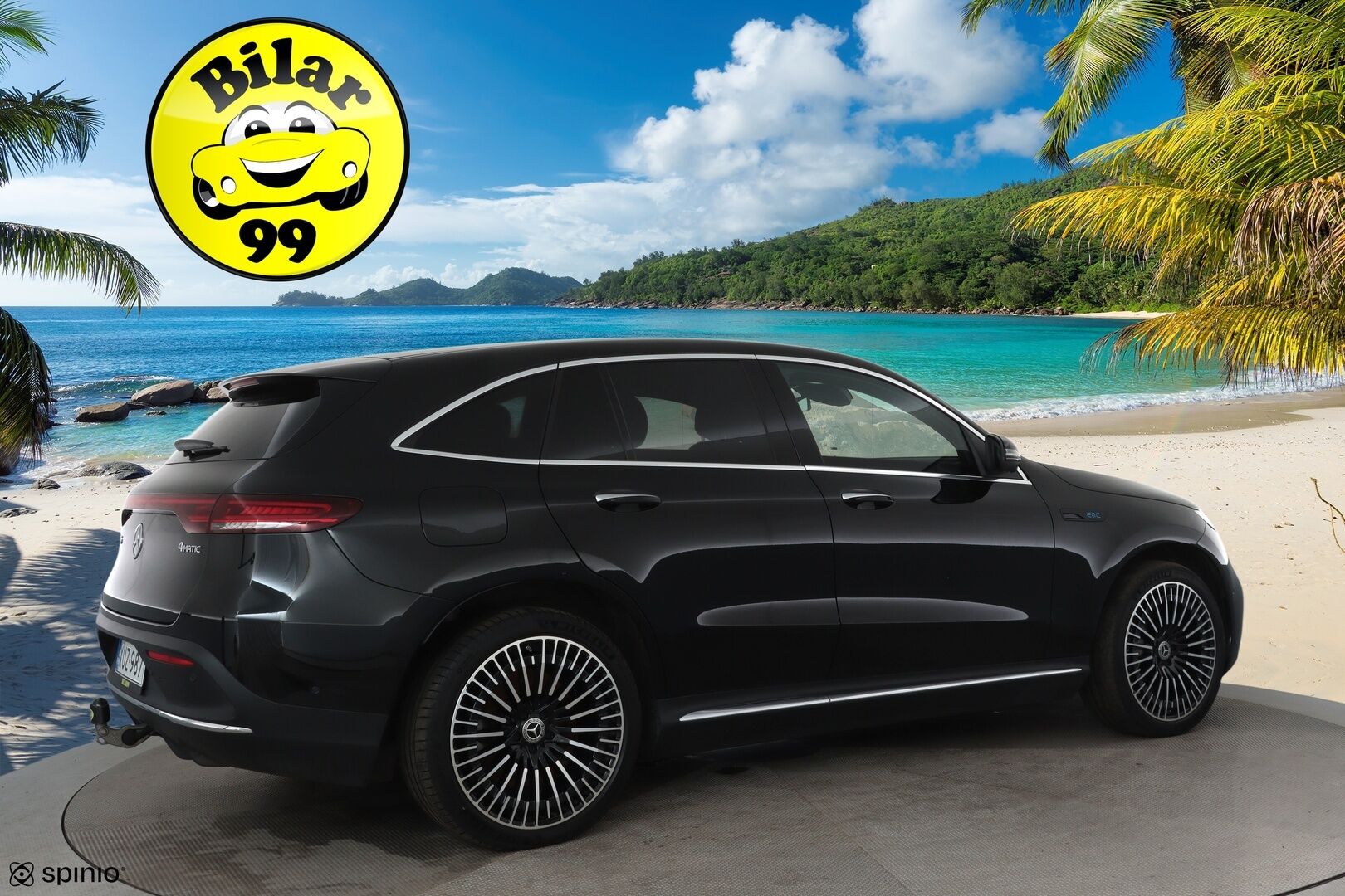 MERCEDES-BENZ EQC 2022 400 4Matic AMG Exclusive **Widescreen / HUD / ILS-LED / Distronic / 360° / Lasikattoluukku / Ilmastoidut Sporttinahat** - 3,99 % KORKOTARJOUS TÄHÄN AUTOON - 2x Latauskaapelit / Kahdet Renkaat / **HYVILLÄ KAMOILLA**