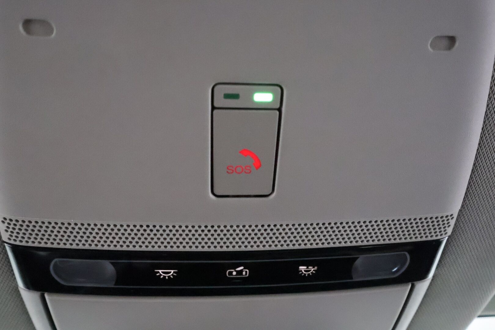 NISSAN ARIYA 2023 Advance 2WD 22kw charger **Adapt.Vakkari / LED-valot / 360° / Kaistavahti / Navi / Apple&android / Digimittaristo** - 3,99 % KORKOTARJOUS TÄHÄN AUTOON - 2x Latauskaapelit