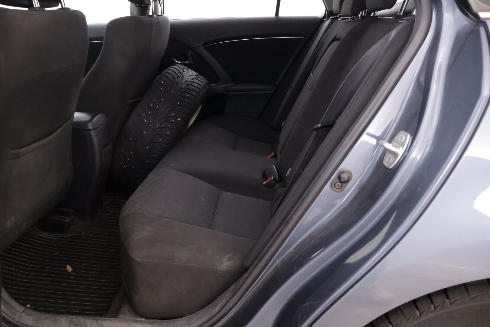 Toyota Avensis 2010 1,8 Valvematic Linea Sol Wagon - YritysOutlet - Myydään vain yrityksille