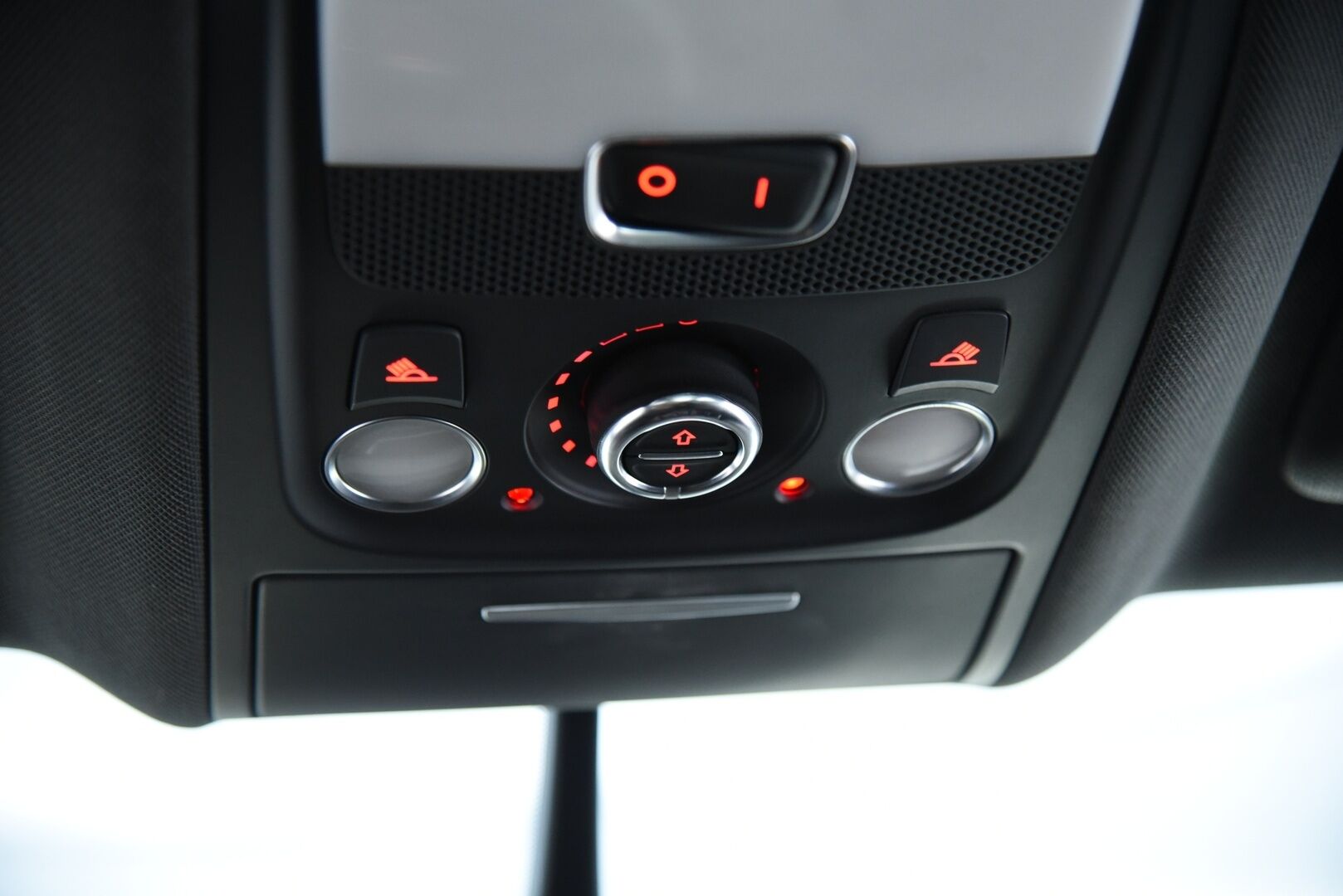 Audi Q5 2011 2,0 TDI quattro S tronic Business / Myydään huutokaupat.com:ssa! - Myydään vain Huutokaupat.com:ssa!