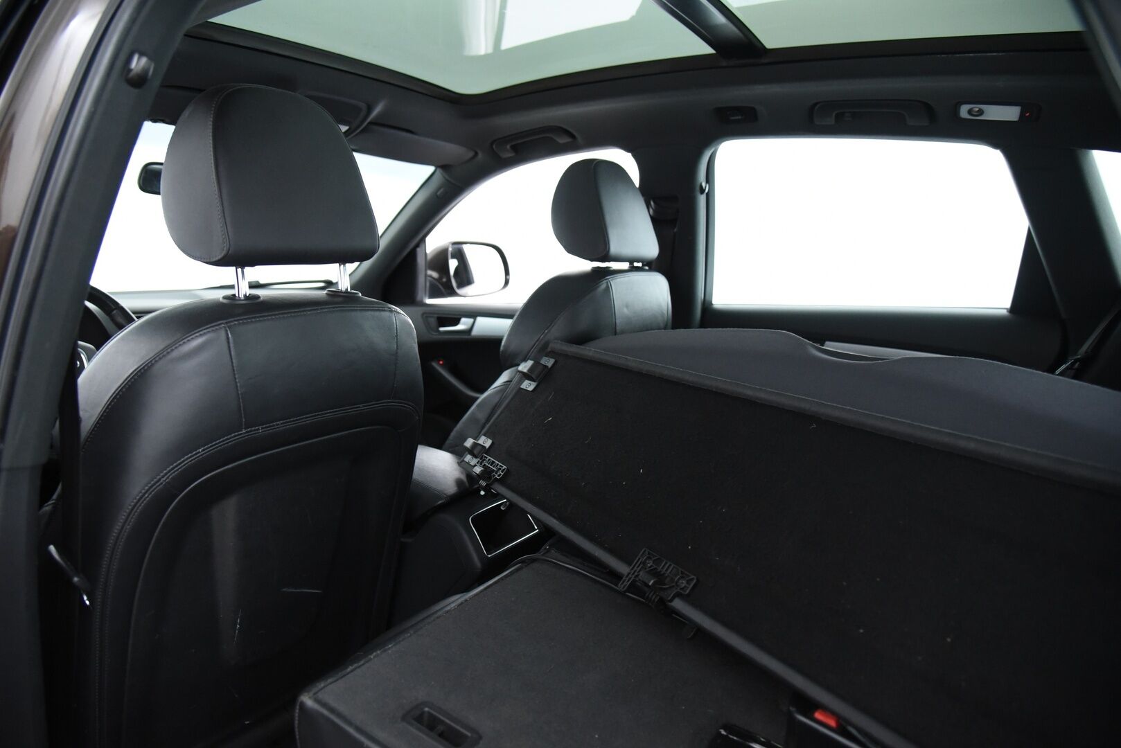 Audi Q5 2011 2,0 TDI quattro S tronic Business / Myydään huutokaupat.com:ssa! - Myydään vain Huutokaupat.com:ssa!