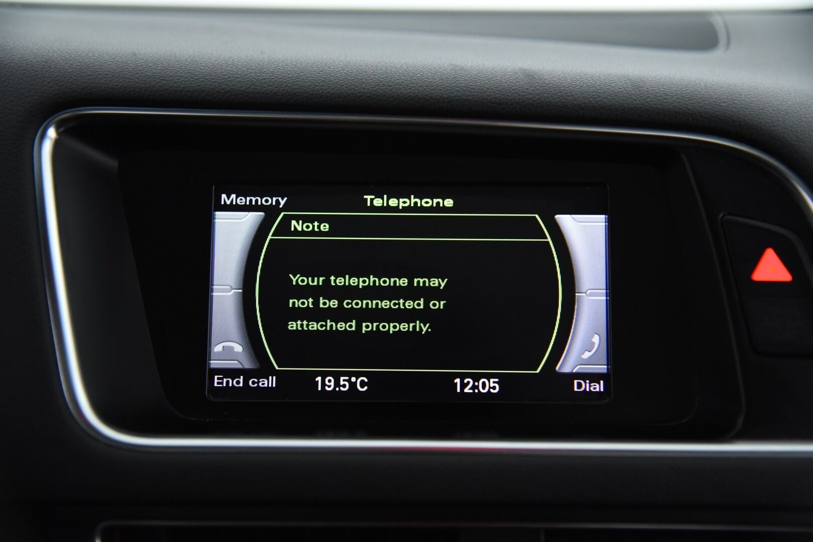 Audi Q5 2011 2,0 TDI quattro S tronic Business / Myydään huutokaupat.com:ssa! - Myydään vain Huutokaupat.com:ssa!