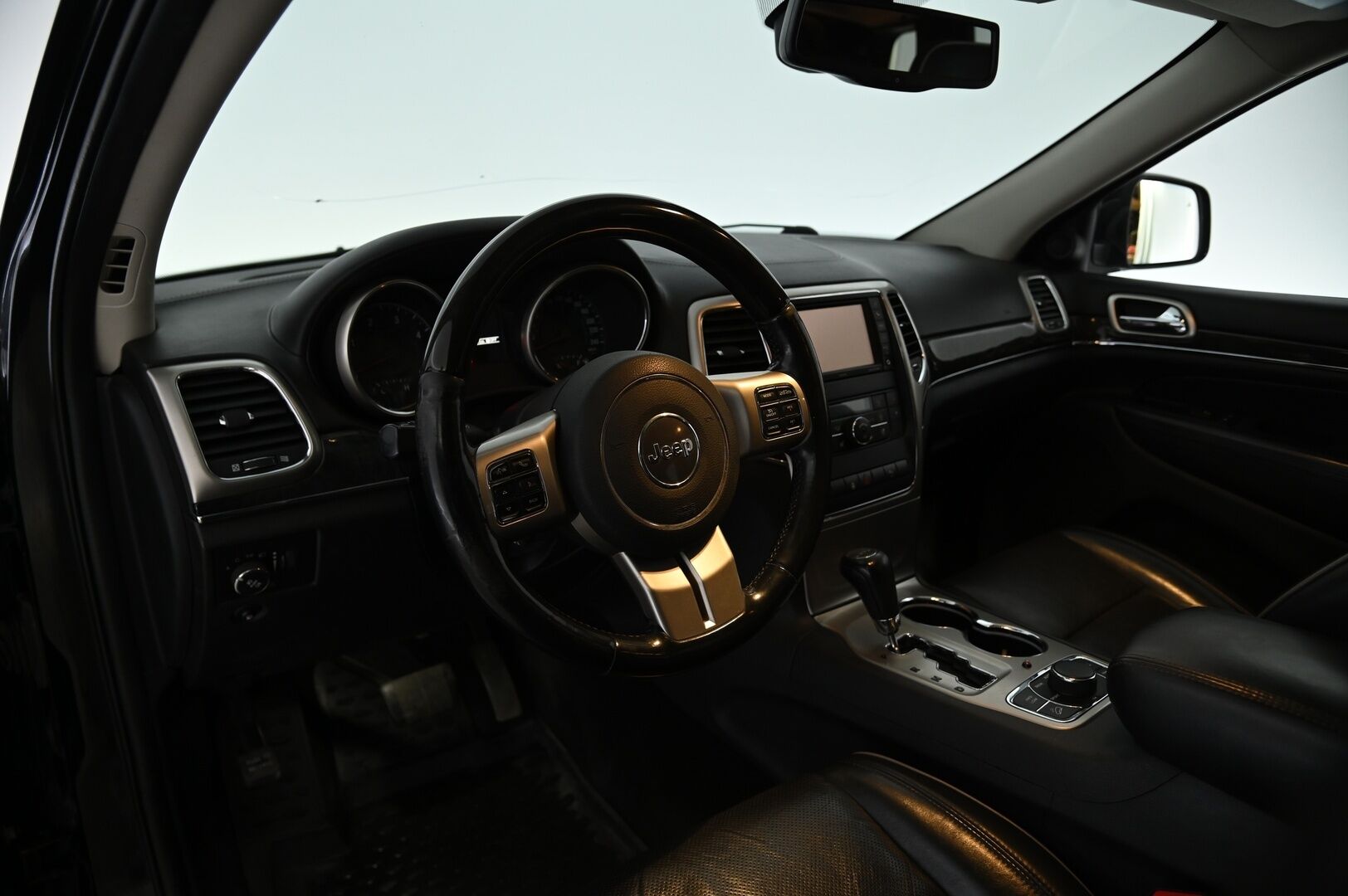 Jeep Grand Cherokee 2011 3.0 CRD *Myydään Huutokaupat.com*