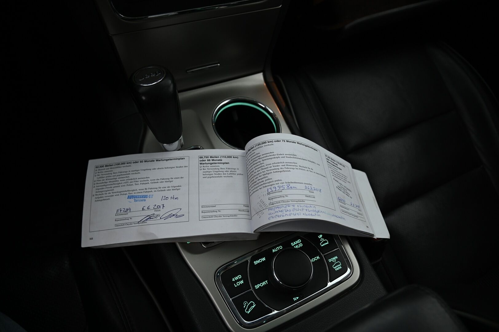 Jeep Grand Cherokee 2011 3.0 CRD *Myydään Huutokaupat.com*