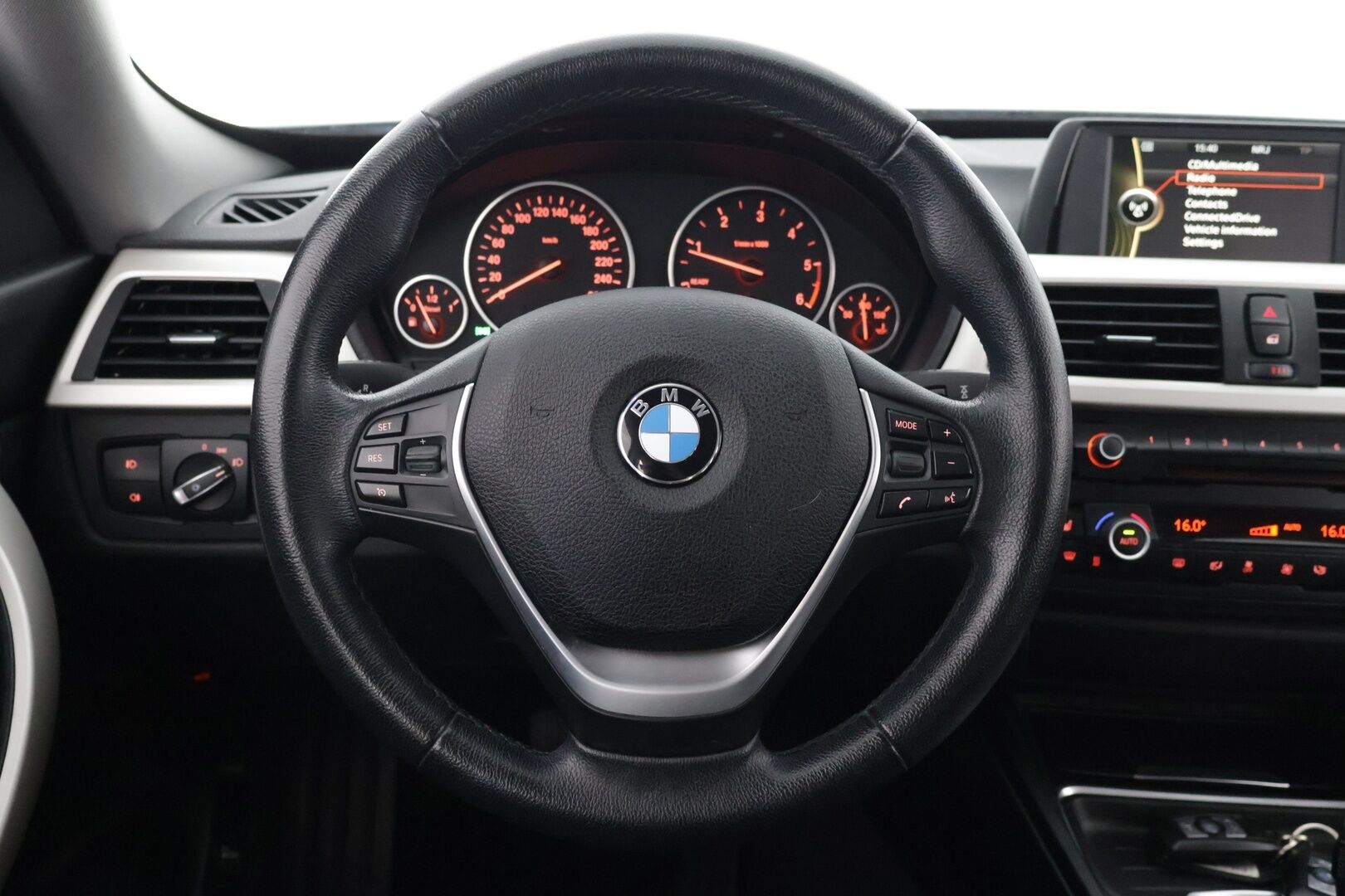 BMW 318 Gran Turismo 2014 F34 Gran Turismo 318d TwinPower Turbo A Business Automatic - Sporttipenkit / Juuri katsastettu! / Juuri Huollettu