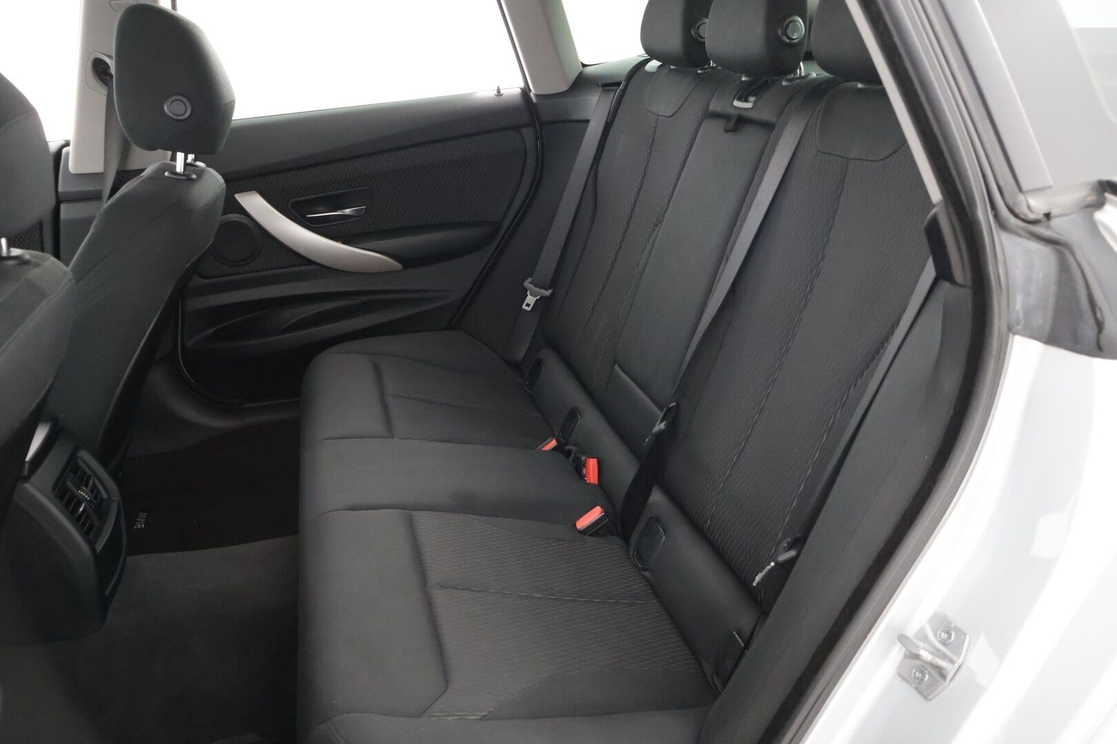 BMW 318 Gran Turismo 2014 F34 Gran Turismo 318d TwinPower Turbo A Business Automatic - Sporttipenkit / Juuri katsastettu! / Juuri Huollettu