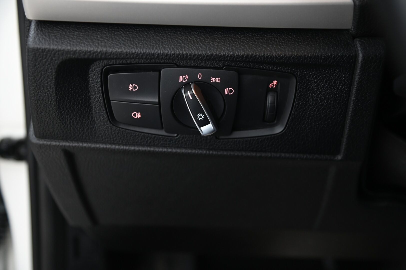 BMW 116 2014 F20 Hatchback 116i TwinPower Turbo A Business Automatic *Vakkari / Lohko / P*Tutka / Xenon* - *Uudet nastat / Juuri saapunut!* - HULLU BLACKWEEK KORKOTARJOUS 2,49%