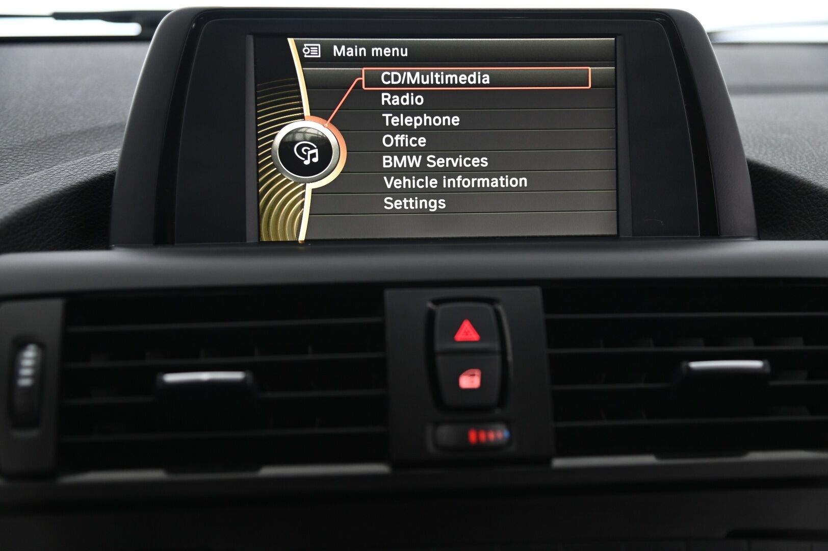 BMW 116 2014 F20 Hatchback 116i TwinPower Turbo A Business Automatic *Vakkari / Lohko / P*Tutka / Xenon* - *Uudet nastat / Juuri saapunut!* - HULLU BLACKWEEK KORKOTARJOUS 2,49%