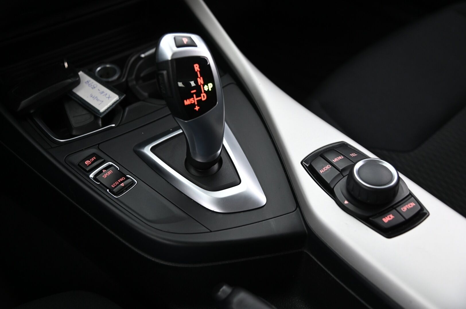 BMW 116 2014 F20 Hatchback 116i TwinPower Turbo A Business Automatic *Vakkari / Lohko / P*Tutka / Xenon* - *Uudet nastat / Juuri saapunut!* - HULLU BLACKWEEK KORKOTARJOUS 2,49%