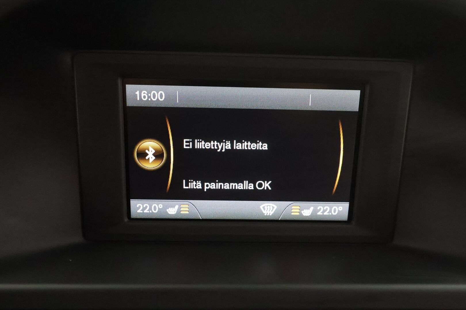 Volvo V70 2014 D4 AWD Business Edition aut * Vakkari / Koukku / Webasto / Puolinahat * - Merkkihuollettu / Suomi-auto / Kahdet renkaat