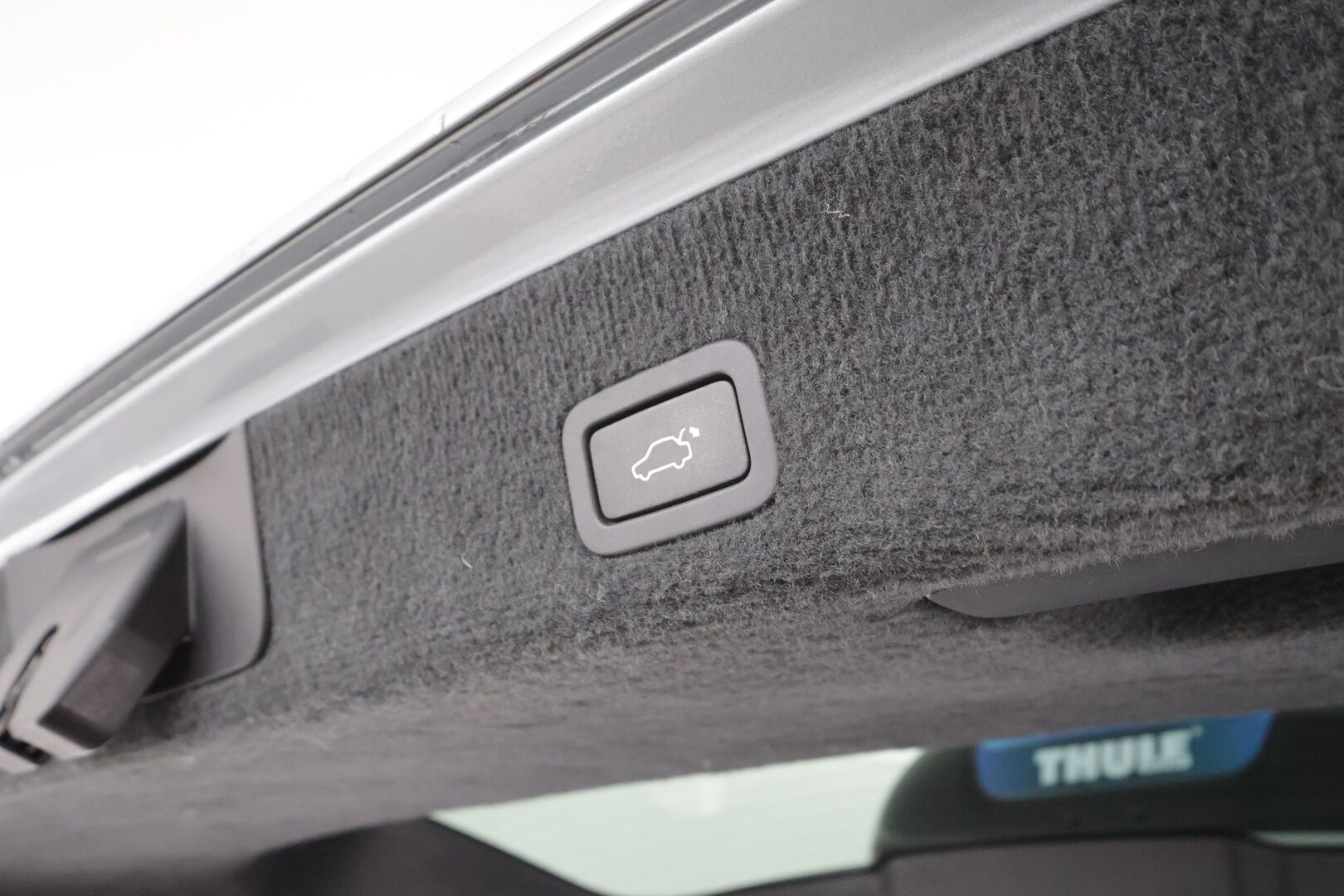 Volvo V70 2014 D4 AWD Business Edition aut * Vakkari / Koukku / Webasto / Puolinahat * - Merkkihuollettu / Suomi-auto / Kahdet renkaat