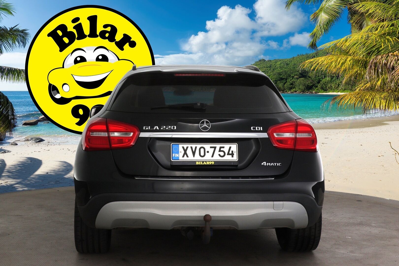 Mercedes-Benz GLA 2015 220 CDI 4Matic A Premium Business * P.kamera / P.koukku / Puolinahat / Lohkolämmitin * - * Suomi-auto / 2x Renkaat & vanteet *