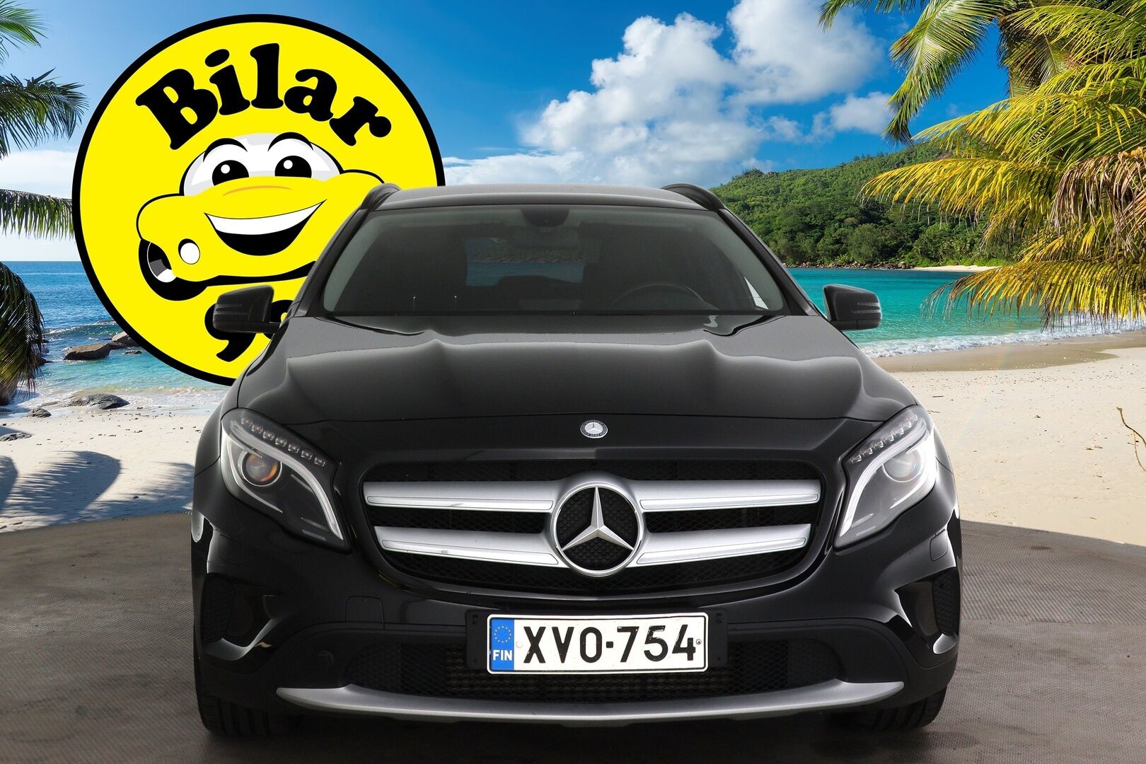 Mercedes-Benz GLA 2015 220 CDI 4Matic A Premium Business */ Suomi-auto / P.kamera / Koukku / Puolinahat / Lohkolämmitin / 2x renkaat /* - Suomi-auto / Ilmainen kotiintoimitus / 2x renkaat & vanteet - HULLU BLACKWEEK KORKOTARJOUS 2,49%