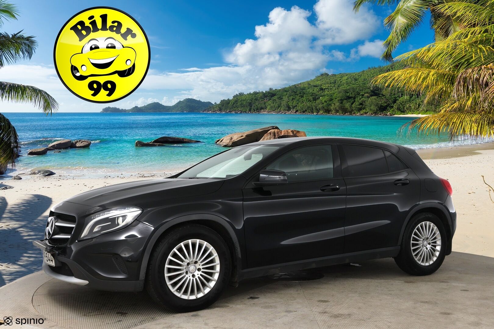 Mercedes-Benz GLA 2014 220 CDI 4Matic A / Vetokoukku / Suomi-Auto / Bi-Xenon / LED-Lisävalo / P-Tutkat - Lohko + sis. pistoke / Kahdet hyvät renkaat vanteilla!