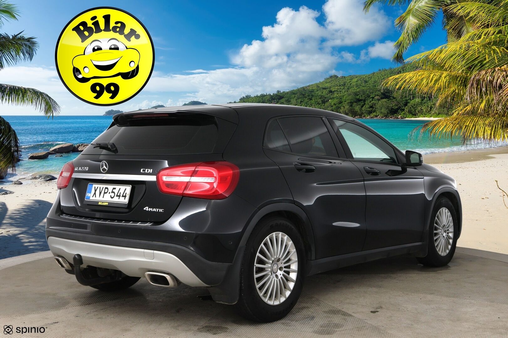 Mercedes-Benz GLA 2014 220 CDI 4Matic A / Vetokoukku / Suomi-Auto / Bi-Xenon / LED-Lisävalo / P-Tutkat - Juuri huollettu! / Kahdet hyvät renkaat vanteilla!