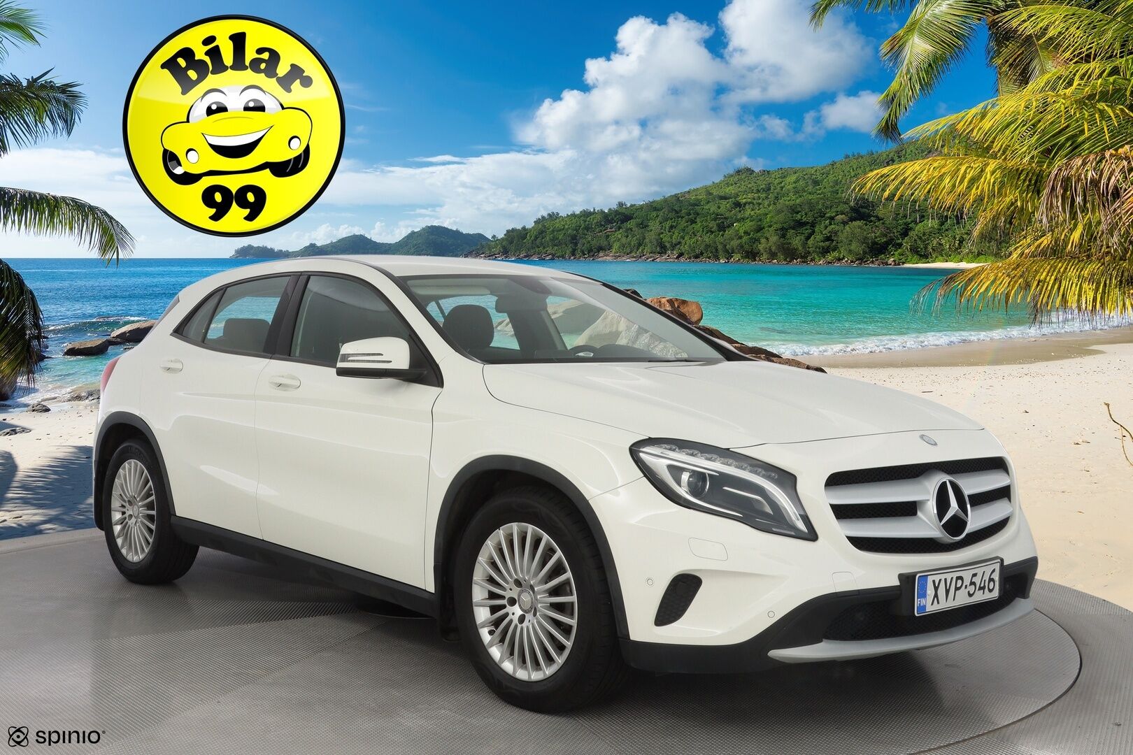 Mercedes-Benz GLA 2015 220 CDI 4Matic A  Premium Business * Koukku / Lohkoläm. / Vakkari / Bi-Xenon / Tutkat* - Suomi-Auto / Kahdet renkaat alumiinivantein! / Myydään juuri katsastettuna