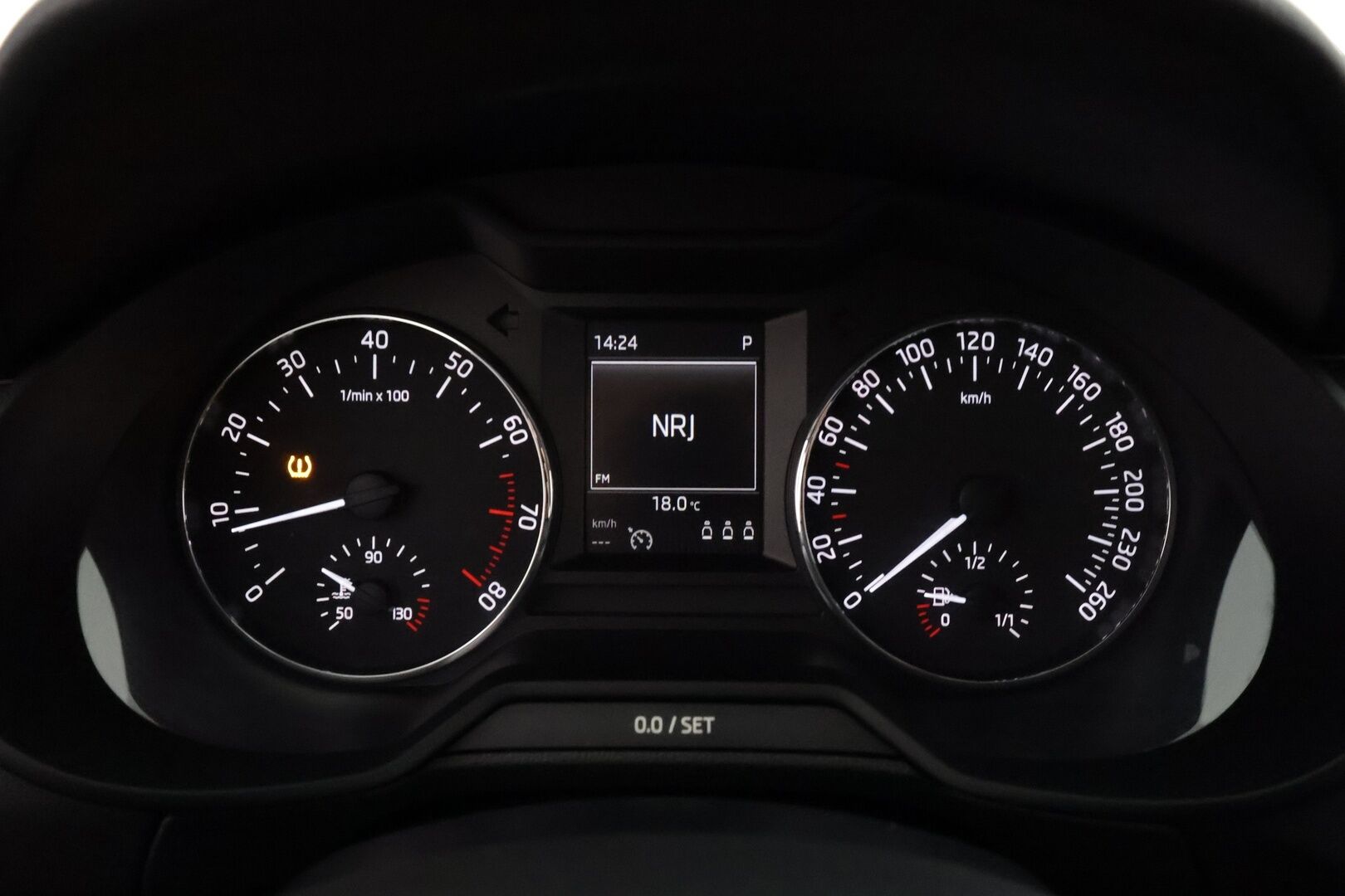 Skoda Octavia 2014 Combi 1,8 TSI 4x4 Elegance DSG Autom. - | Koukku | Canton | Keyless | Sisätilanlämmitin | Vakkari | Xenon | P.Tutkat | Bluetooth | Kahdet renkaat | Suomi-auto |