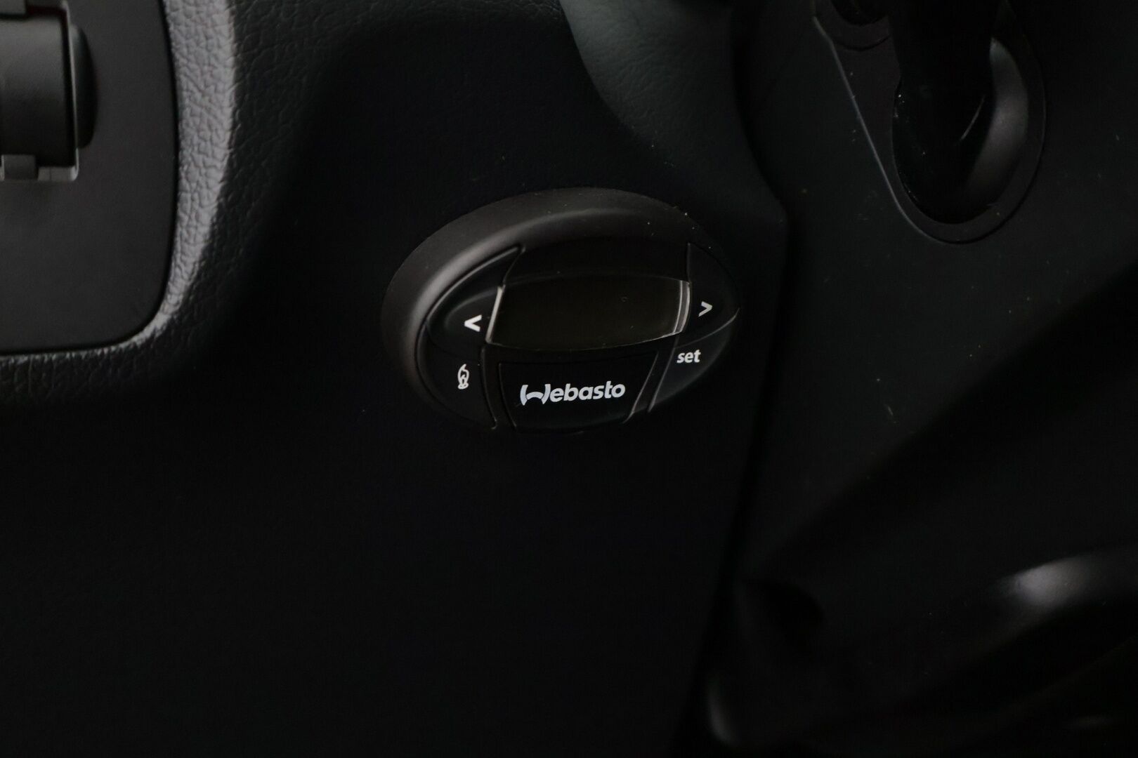 Audi Q3 2014 Business II 2,0 TDI 103 kW quattro S tronic ** Webasto / Panorama / Vakkari / Tarkemmat varusteet tulossa!* - *2x Renkaat / Suomi-auto / Juuri huollettu!* - HULLUT AVAJAISHULINAT KORKOTARJOUS 3,29 %