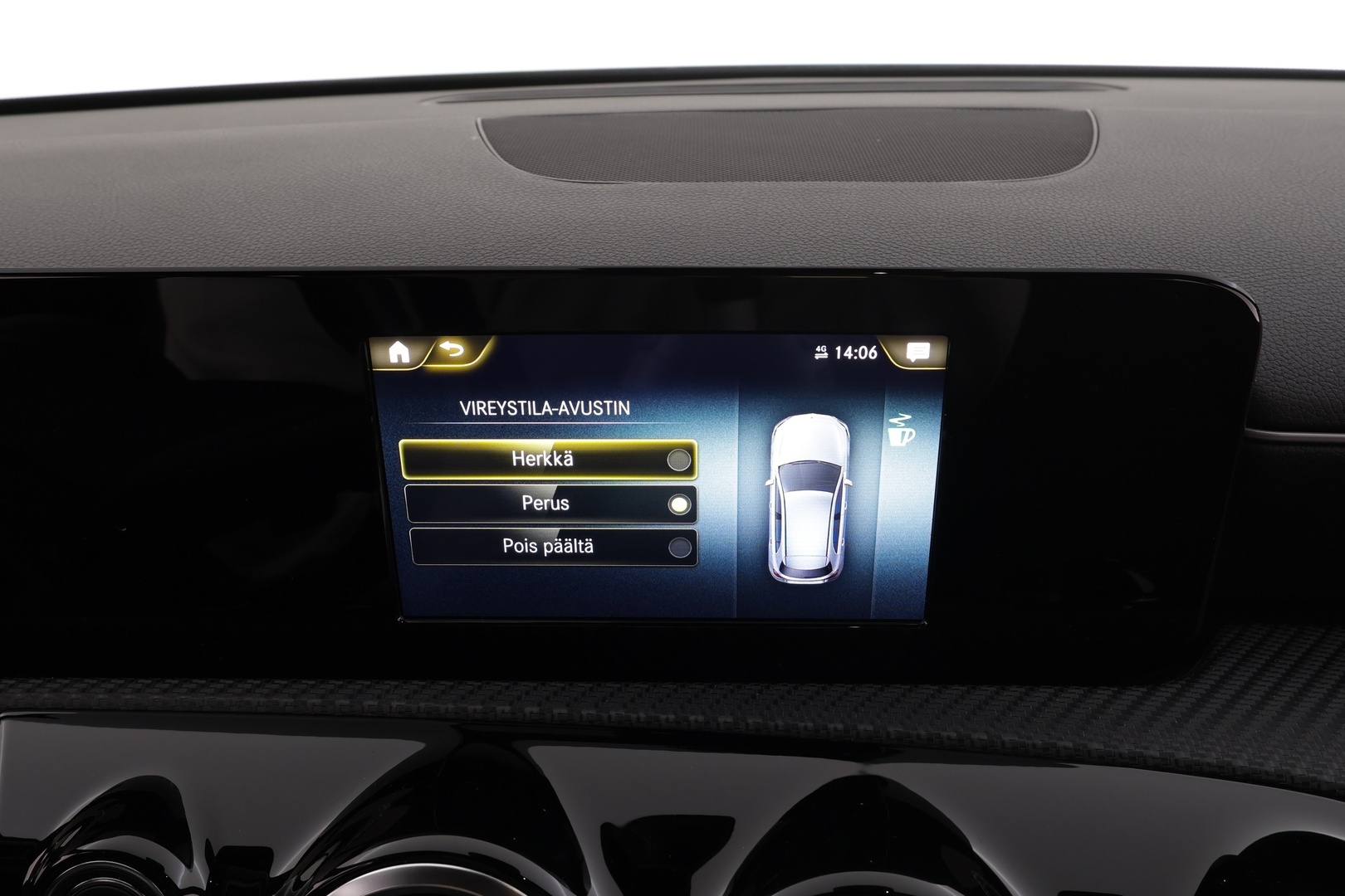 Mercedes-Benz A 2019 180 A Business Style * LED- High Performance / P.Kamera / Sportpenkit / Digimittaristo / Lohkolämmitin / Vakkari * - Suomi-auto / Kahdet renkaat - HULLUT JOULUT KORKOTARJOUS 2,49% 