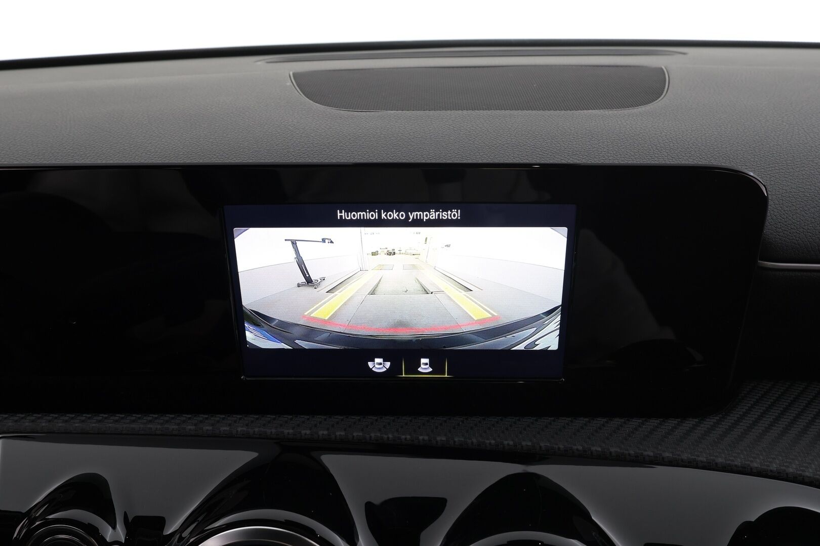 Mercedes-Benz A 2019 180 A Business Style * LED- High Performance / P.Kamera / Sportpenkit / Digimittaristo / Lohkolämmitin / Vakkari * - Suomi-auto / Kahdet renkaat - HULLUT JOULUT KORKOTARJOUS 2,49% 