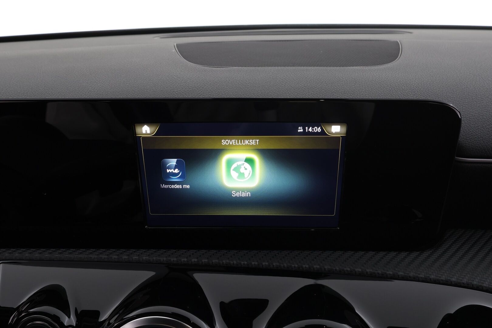 Mercedes-Benz A 2019 180 A Business Style * LED- High Performance / P.Kamera / Sportpenkit / Digimittaristo / Lohkolämmitin / Vakkari * - Suomi-auto / Kahdet renkaat - HULLUT JOULUT KORKOTARJOUS 2,49% 