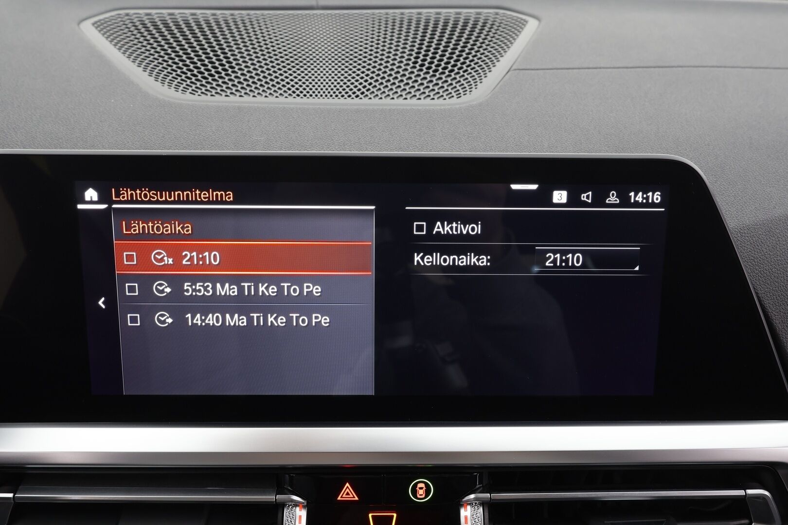 BMW 320 2020 G20 Sedan 320d A xDrive Launch Edition M Sport * ACC / HUD / Laser Light / 360° / Webasto / H&K / Koukku / Muistipenkki * - Adaptiivinen M Sport alusta / Display Key / Sporttinahat / Suomi-auto / Kahdet renkaat aluvanteilla / Supervarusteet