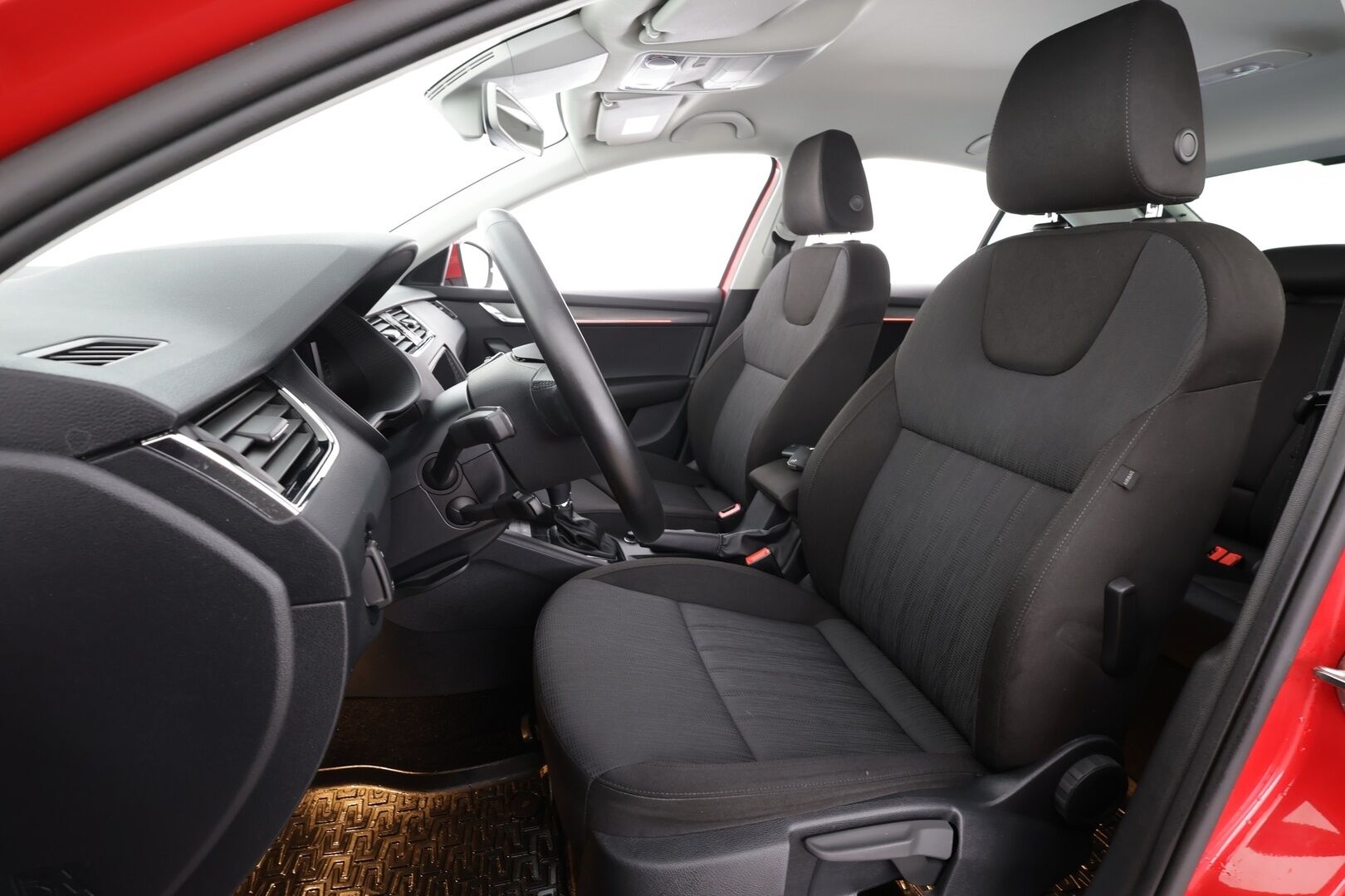 Skoda Octavia 2019 1,5 TSI Style BusinessLine DSG. * ACC / Webasto / LED / P.tutkat / Navi / Keyless * - 1.om Suomi-auto / Kahdet renkaat - HULLUT JOULUT KORKOTARJOUS 2,49% 