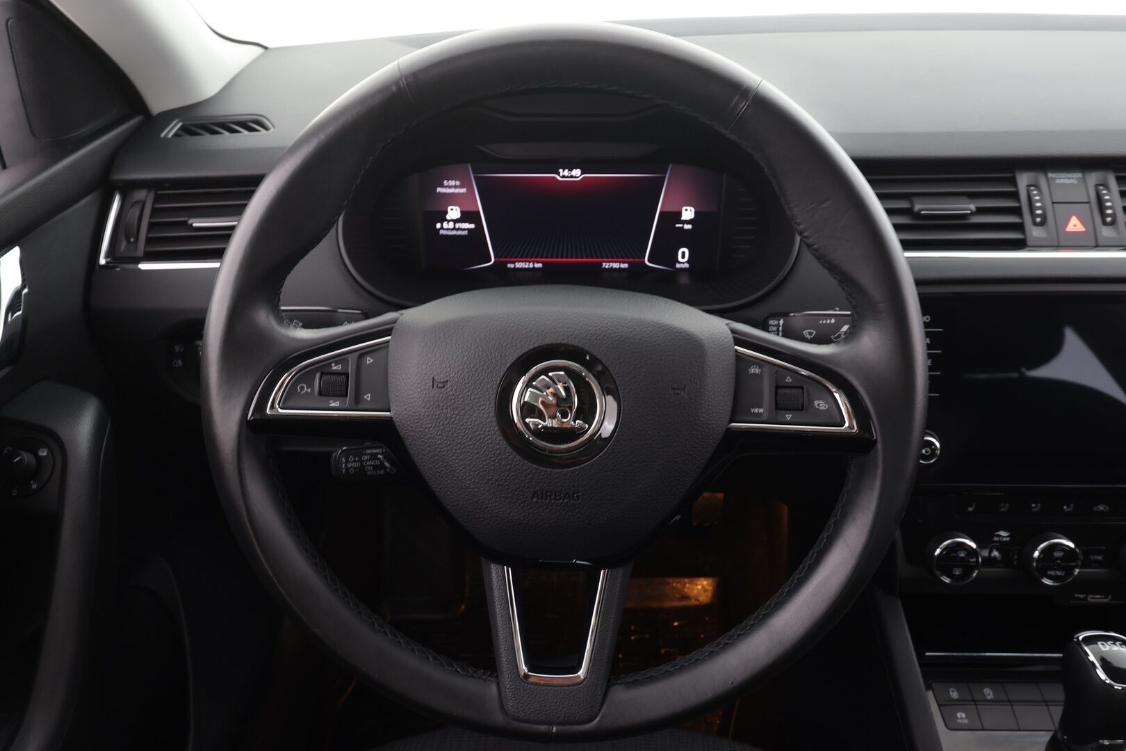 Skoda Octavia 2019 1,5 TSI Style BusinessLine DSG. * ACC / Webasto / LED / P.tutkat / Navi / Keyless * - 1.om Suomi-auto / Kahdet renkaat - HULLUT JOULUT KORKOTARJOUS 2,49% 